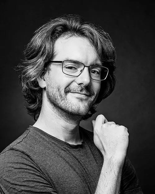 Elias Bernhaut Portrait